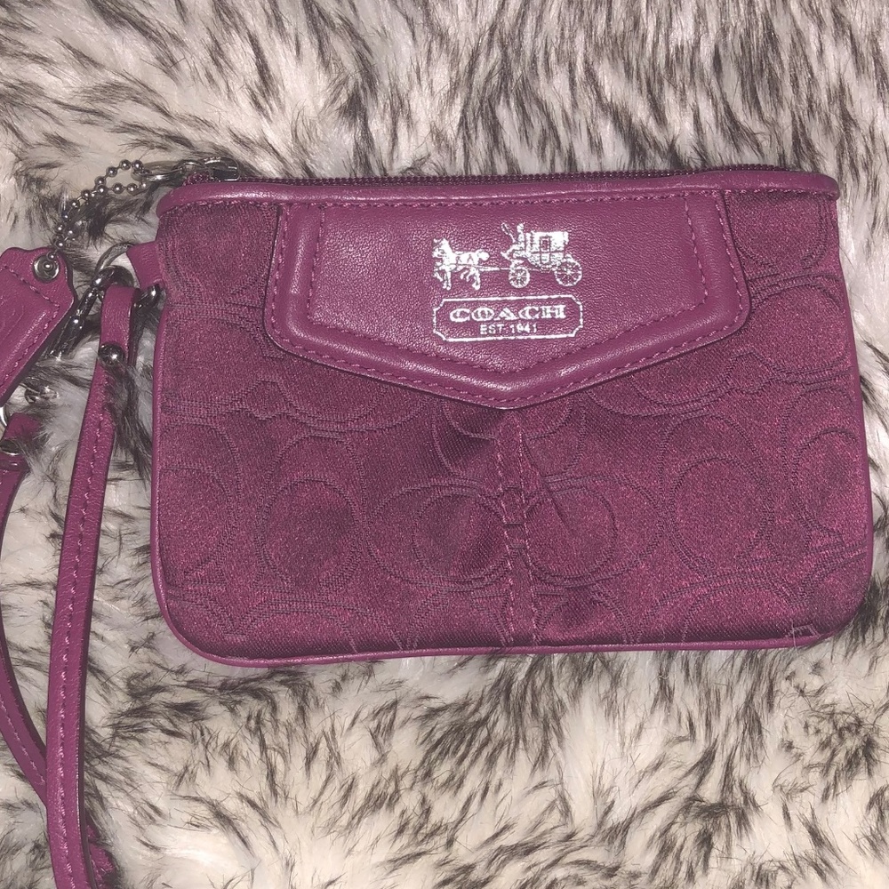 Authentic Coach Wristlet Maroon Purple